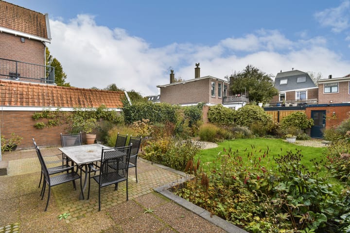 Photo 20 of Schiedamseweg 123