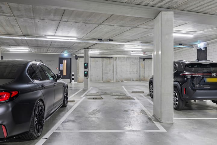 Foto 30 van Maashaven N.z. 637