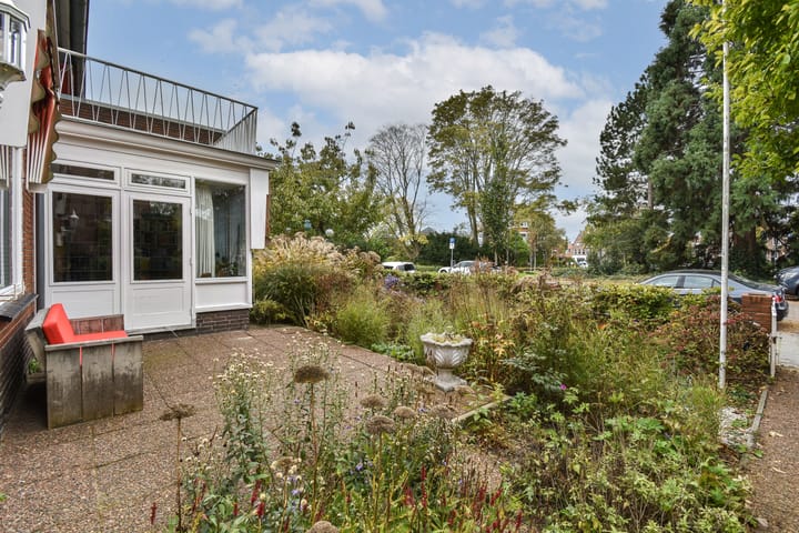 Photo 42 of Schiedamseweg 123