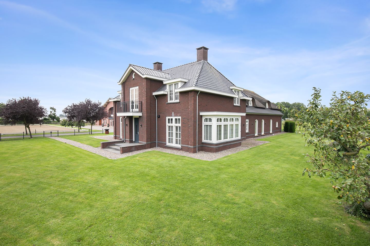 Bekijk foto 3 van Lageweg 25