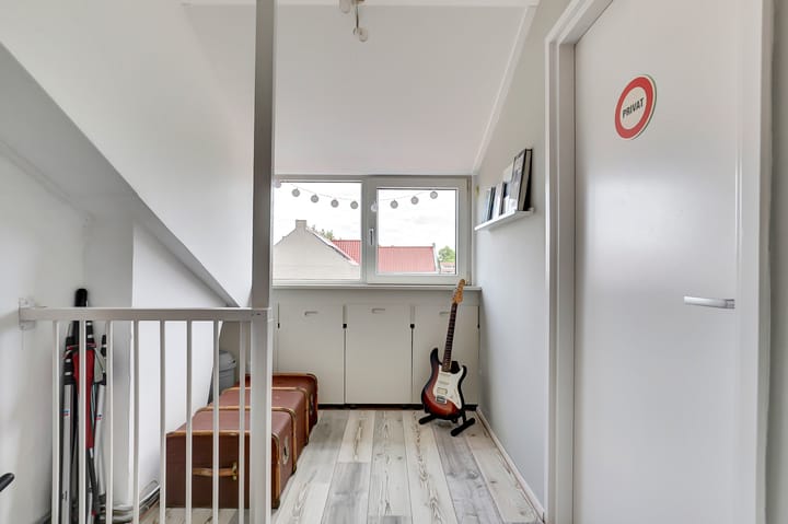 Photo 26 of Willemstraat 241