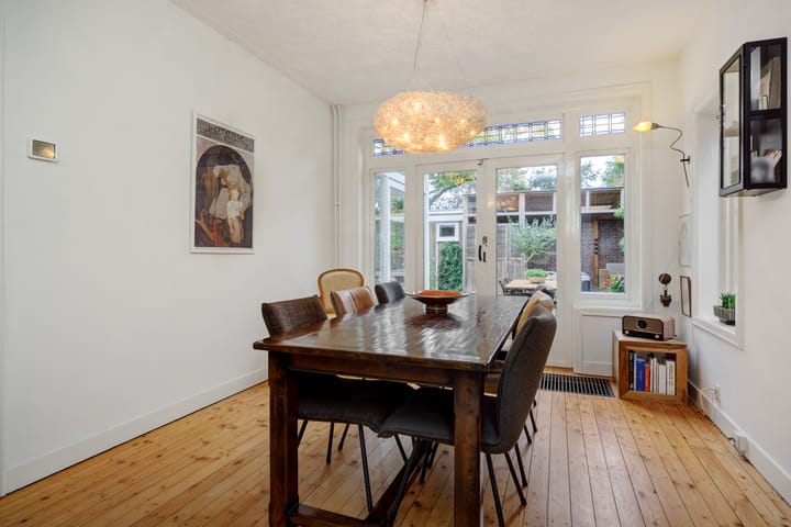 Photo 9 of Versterstraat 32