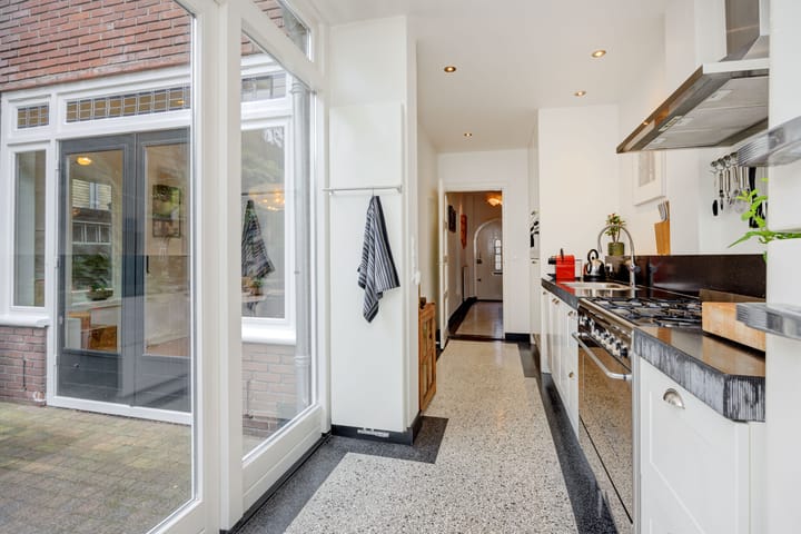 Photo 13 of Versterstraat 32