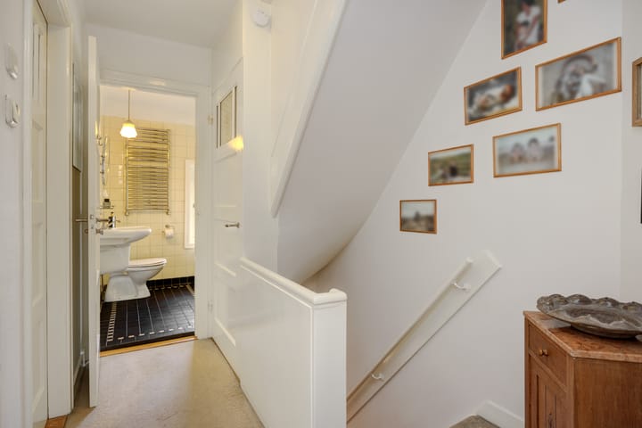 Photo 22 of Versterstraat 32