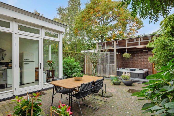 Photo 30 of Versterstraat 32