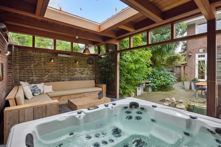 Photo 32 of Versterstraat 32