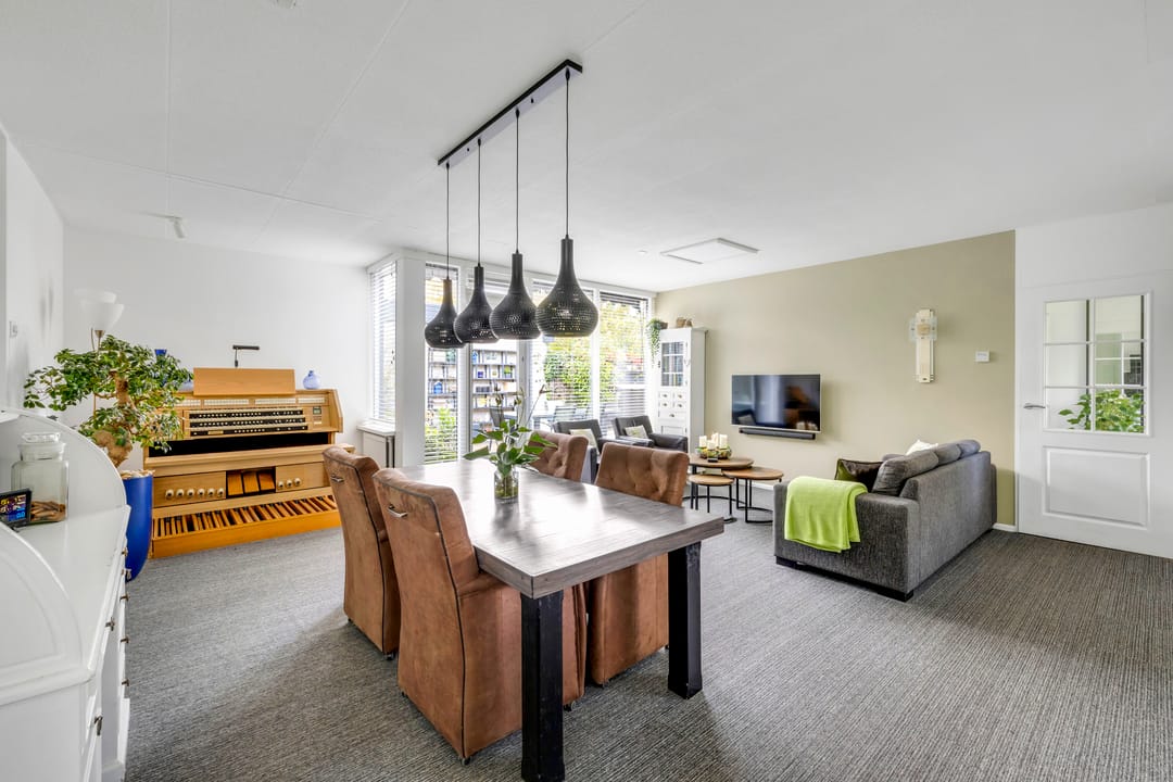 Photo 2 of Weyerland 105