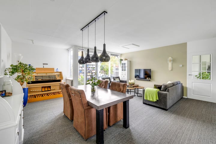 Photo 2 of Weyerland 105