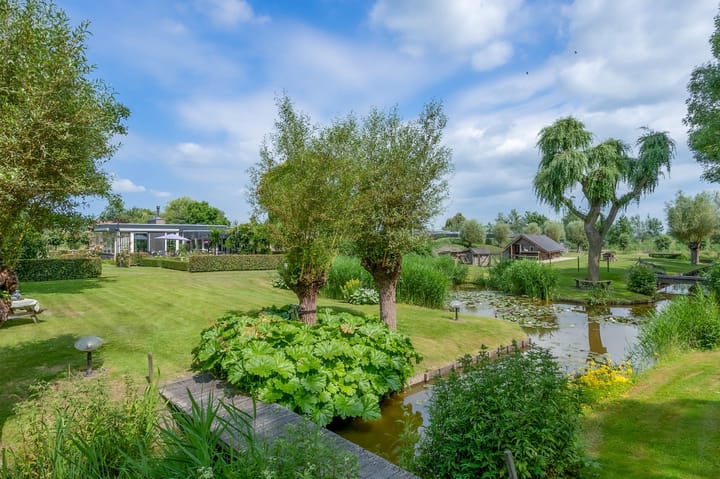 Foto 1 van Minkeloos 77