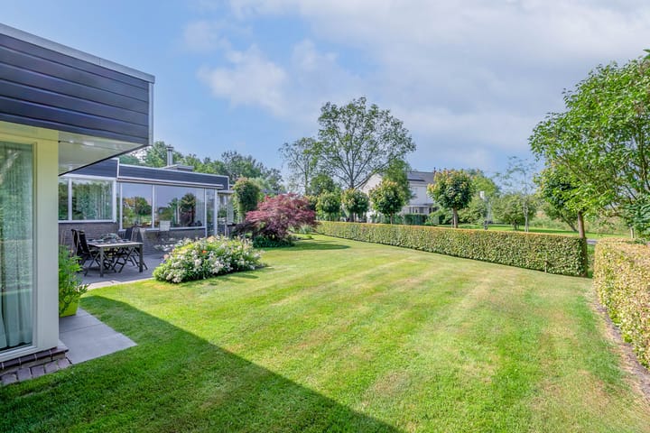 Foto 15 van Minkeloos 77