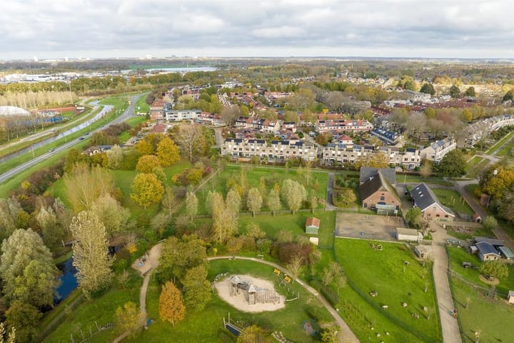 Foto 40 van Meercamp 57