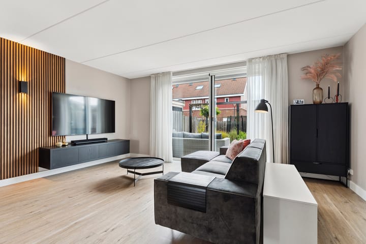 Foto 11 van Nobellaan 36