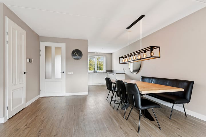 Foto 17 van Nobellaan 36