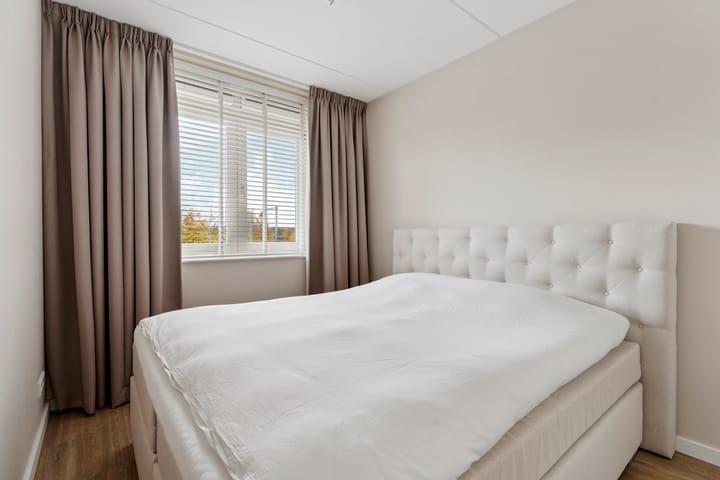 Foto 25 van Nobellaan 36