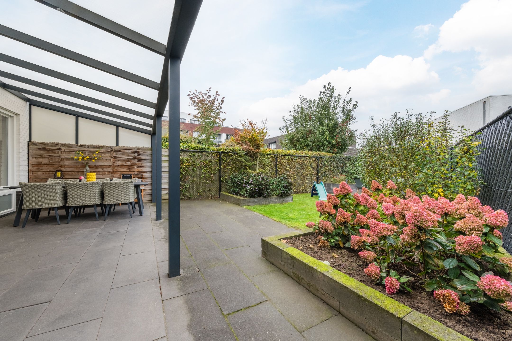 Foto 12 van Thaalweg Oost 71