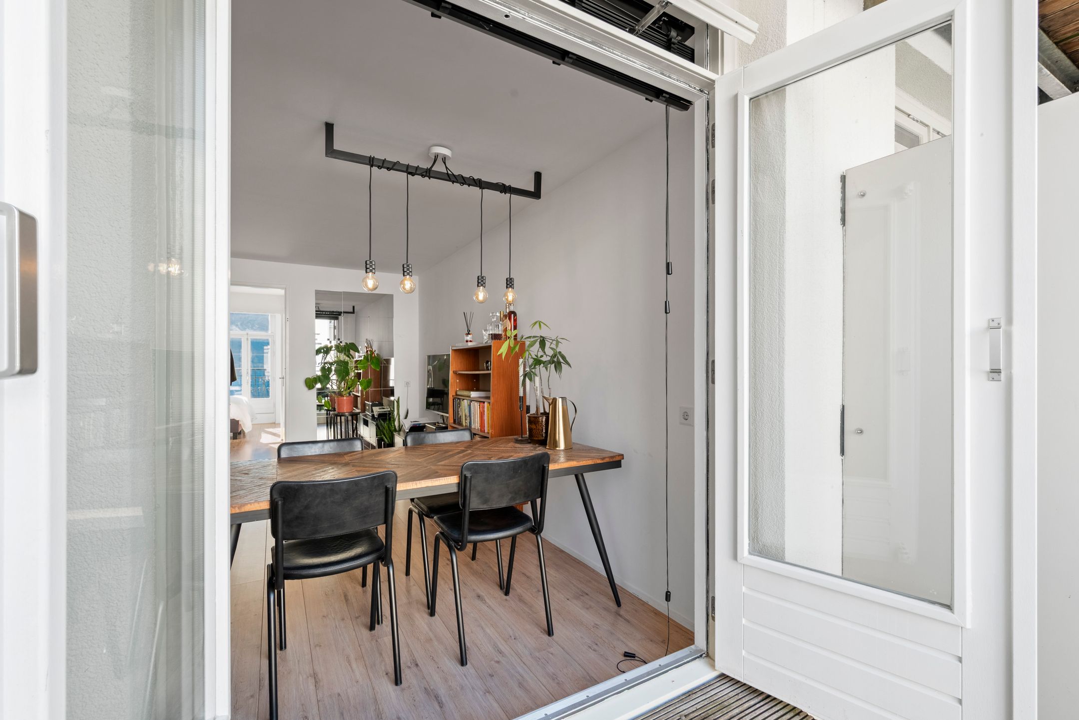 Foto 12 van Eerste Jan Steenstraat 15-2