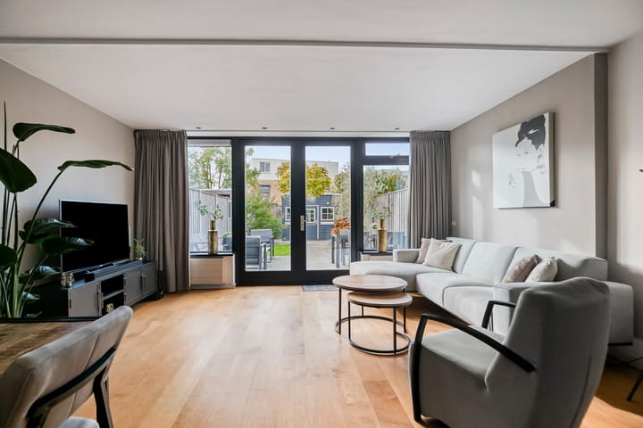 Photo 5 of Klaproosstraat 47