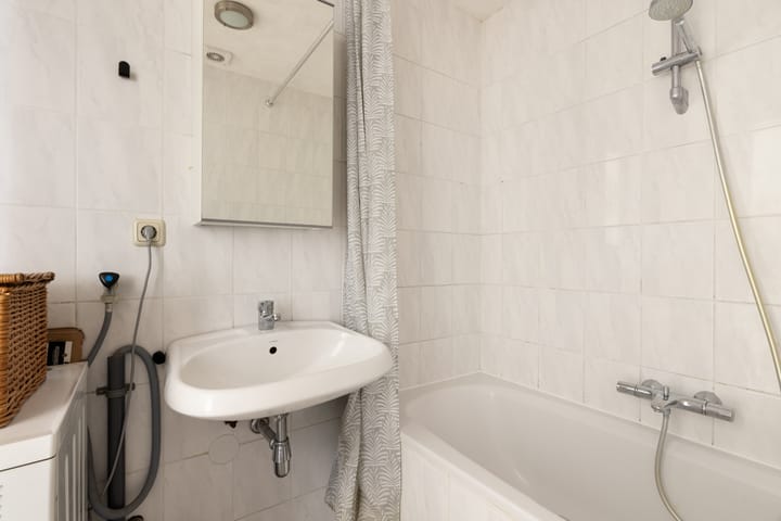 Foto 24 van Soembawastraat 65-C