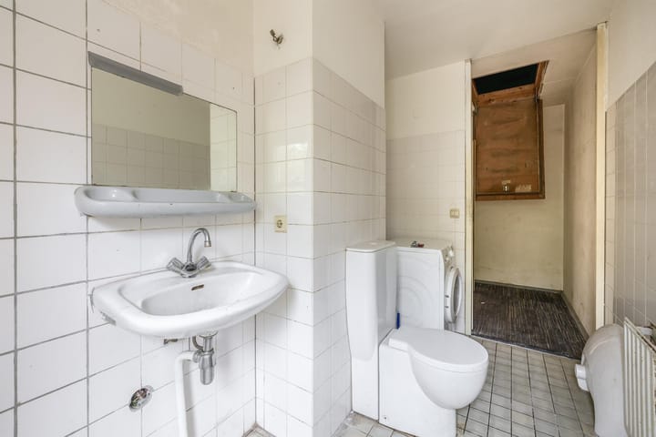 Photo 17 of Karekiet 49