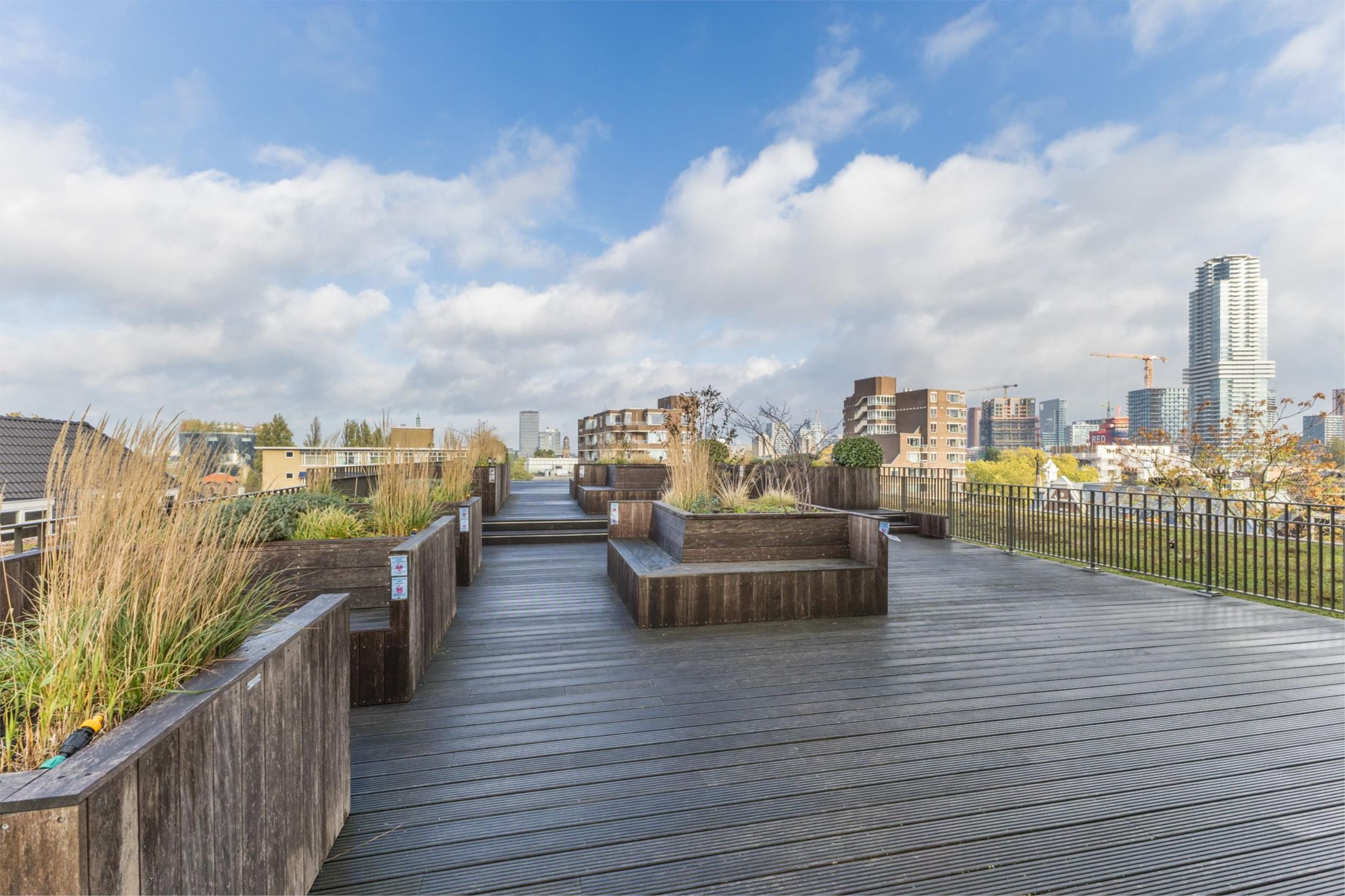 Foto 6 van Van Vollenhovenstraat 3-131