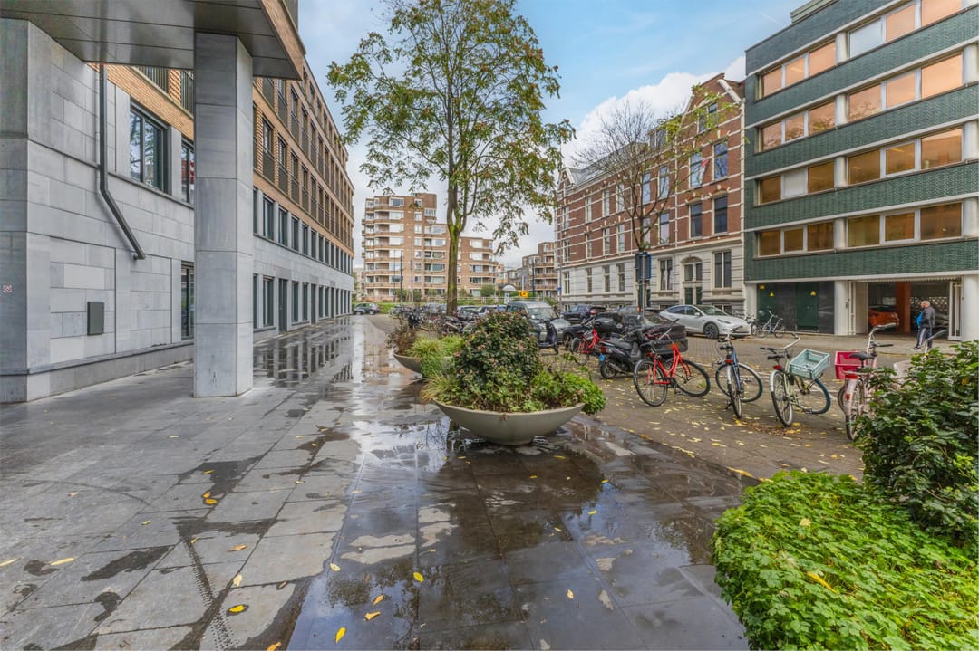 Foto 7 van Van Vollenhovenstraat 3-131