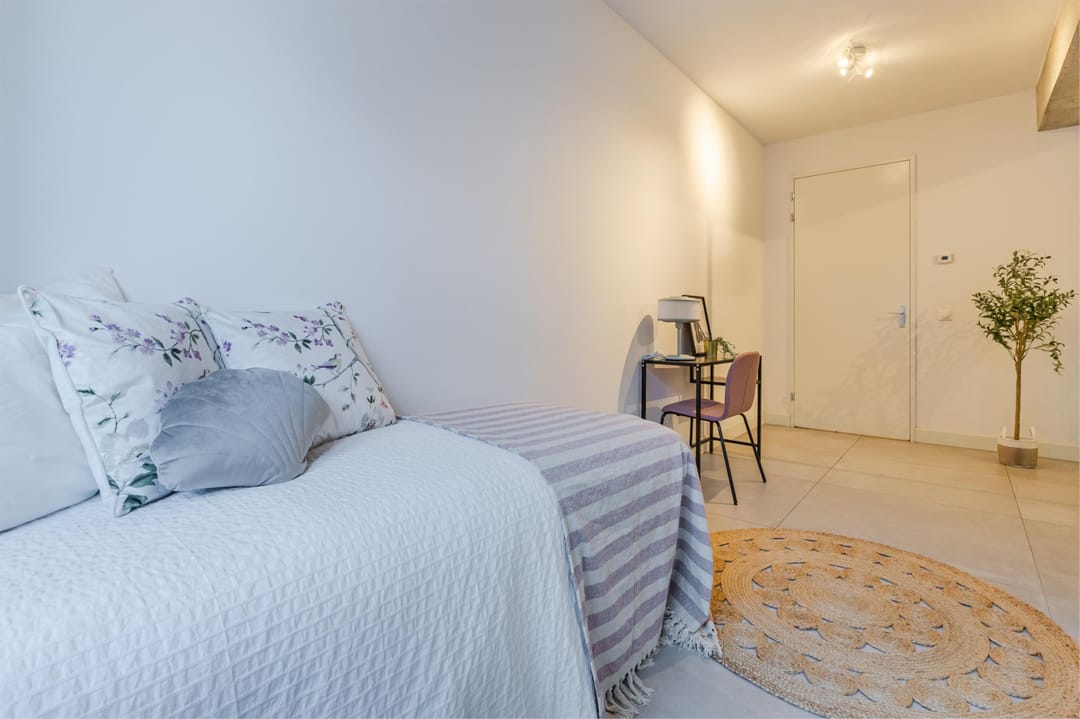 Foto 28 van Van Vollenhovenstraat 3-131