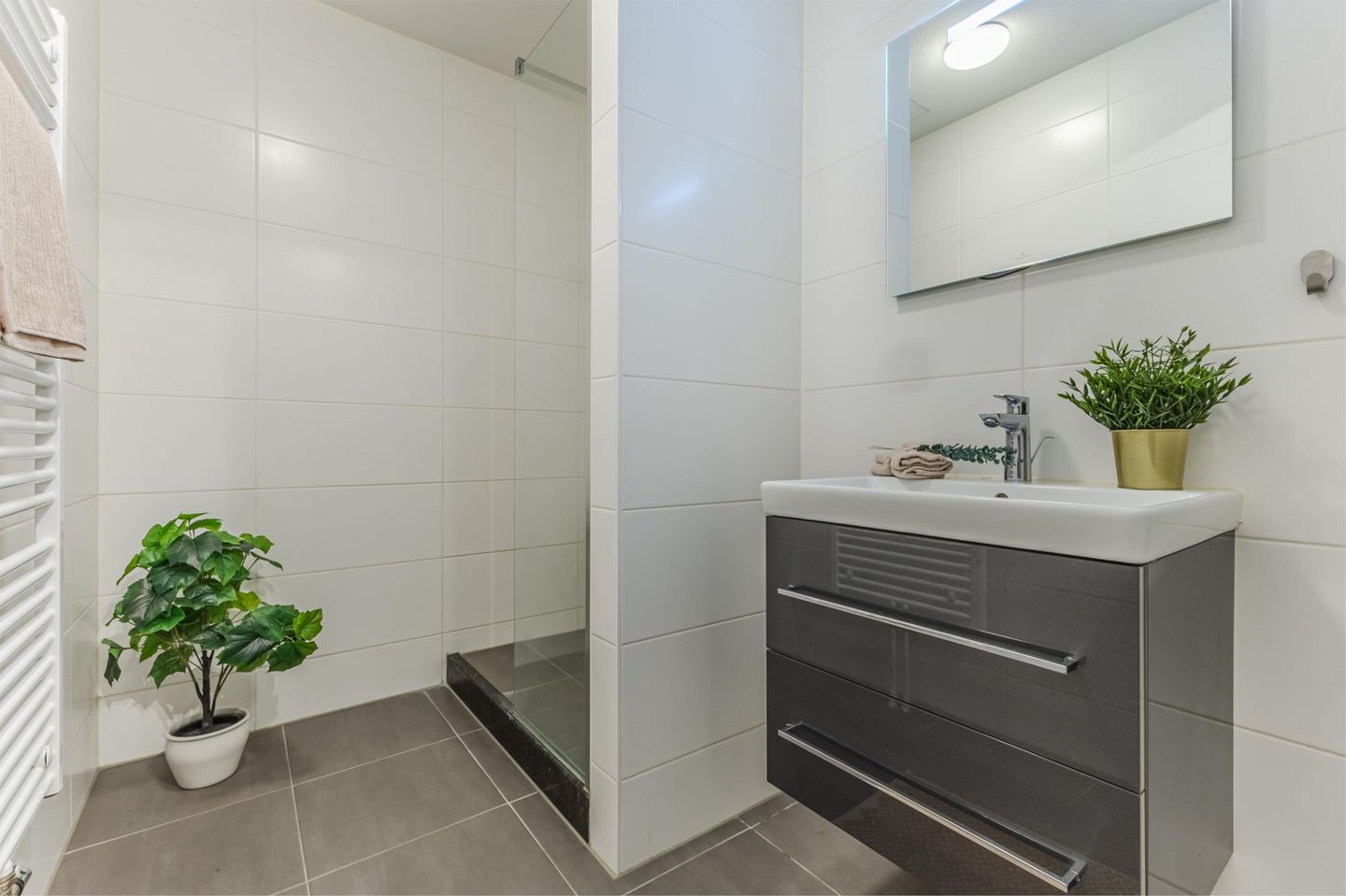 Foto 29 van Van Vollenhovenstraat 3-131