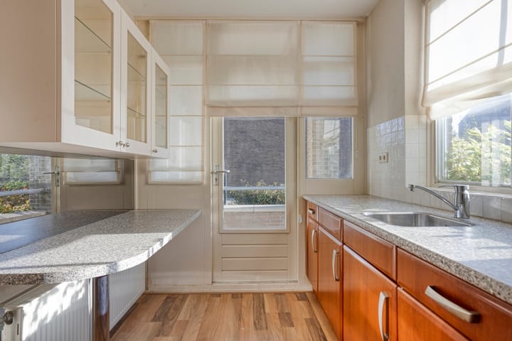 Foto 12 van Büllerlaan 127