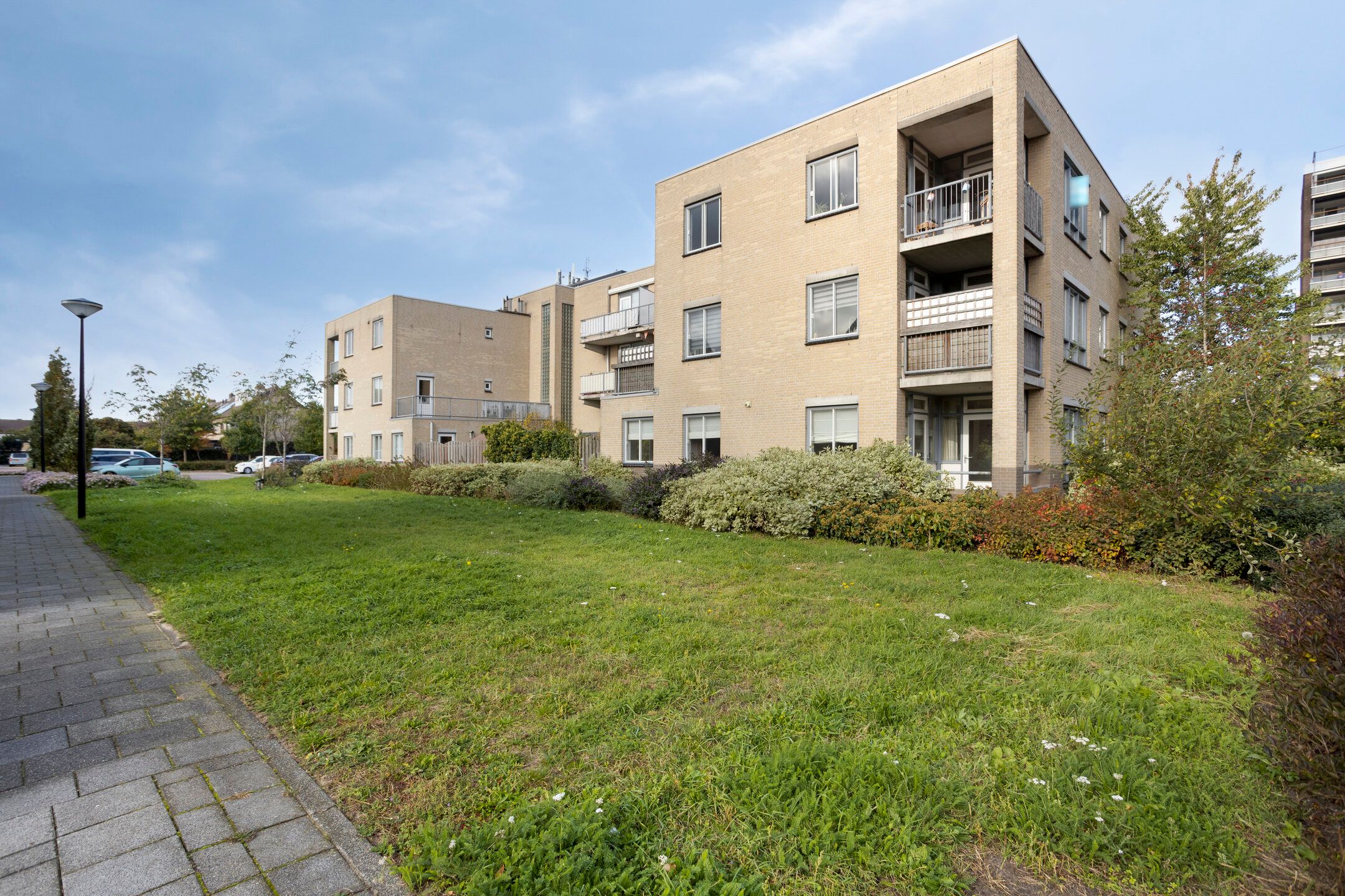 Photo 24 of Büllerlaan 127