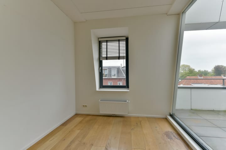 Foto 10 van Hessenweg 165-E