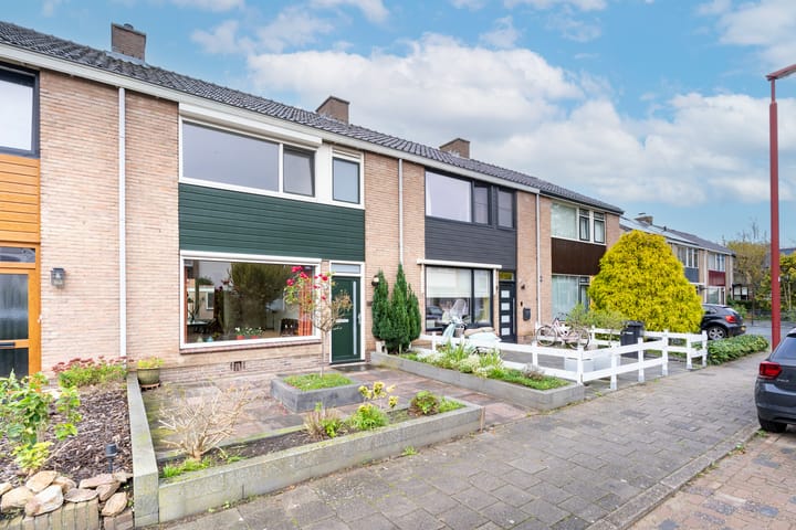 Photo 32 of Prof. Dr. Kramerslaan 14