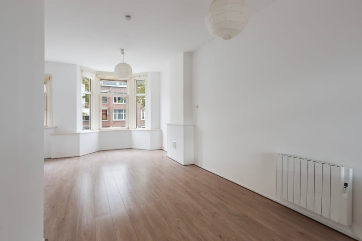 Foto 10 van Strevelsweg 118-B01