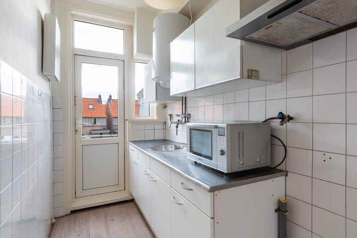 Foto 19 van Strevelsweg 118-B01