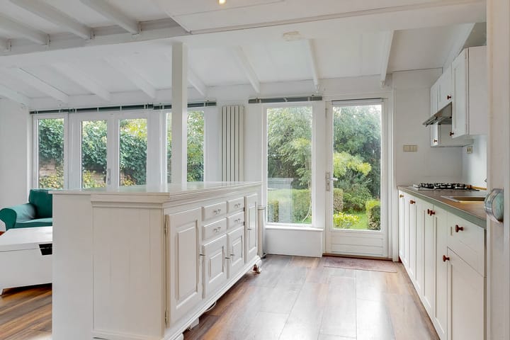 Photo 6 of Oostwouder Dorpsstraat 85