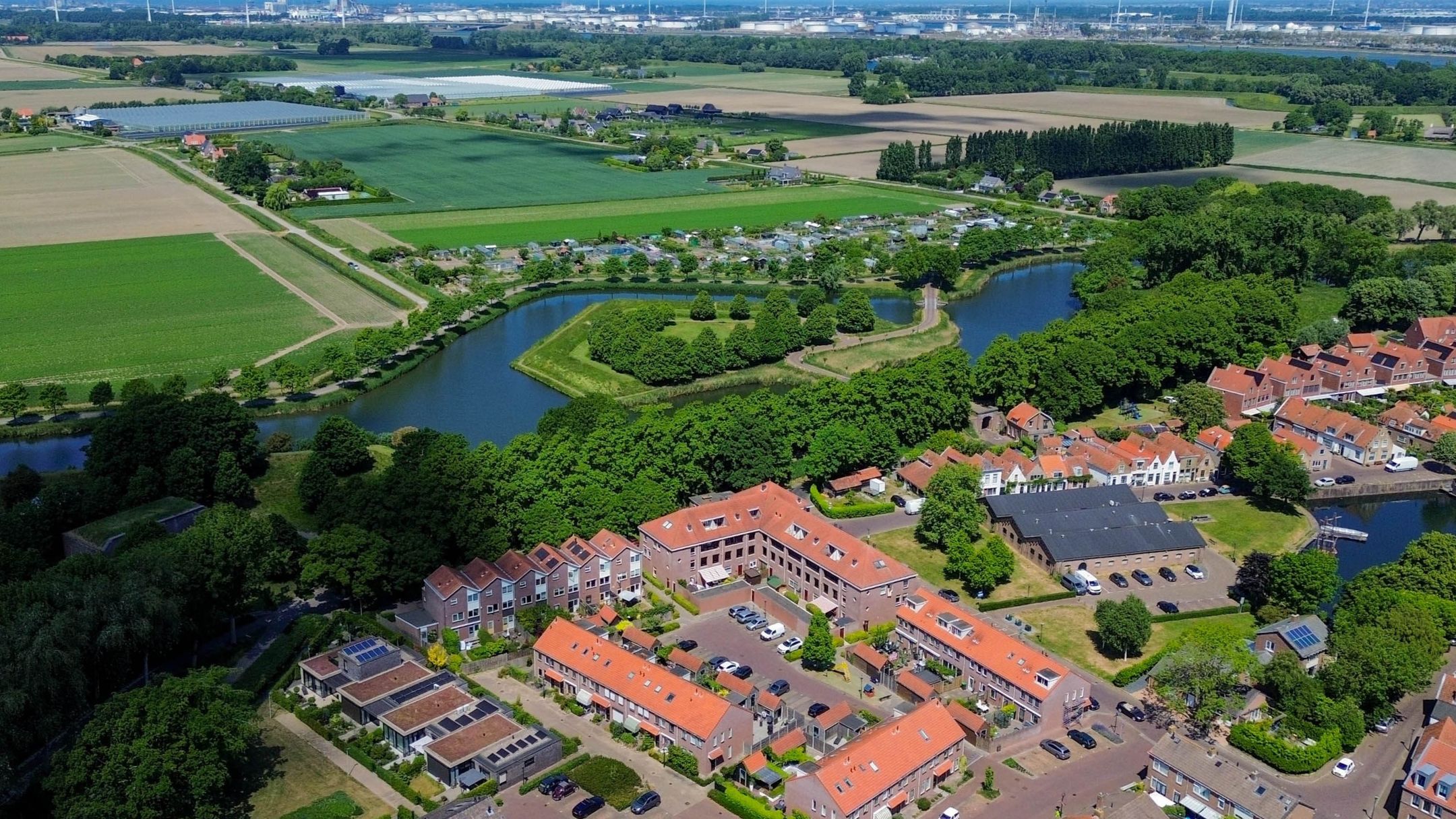 Photo 42 of Menno van Coehoornpad 14