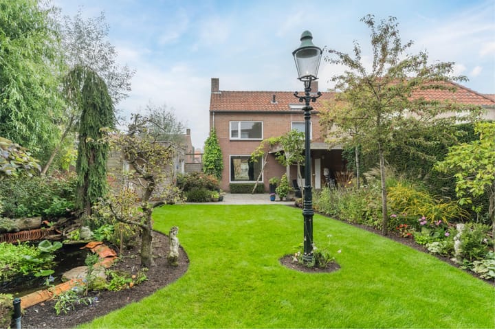 Photo 6 of Dahliastraat 10