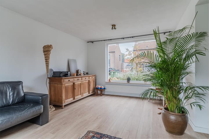 Photo 15 of Dahliastraat 10