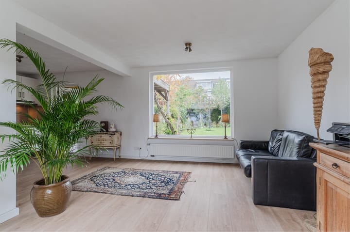 Photo 17 of Dahliastraat 10