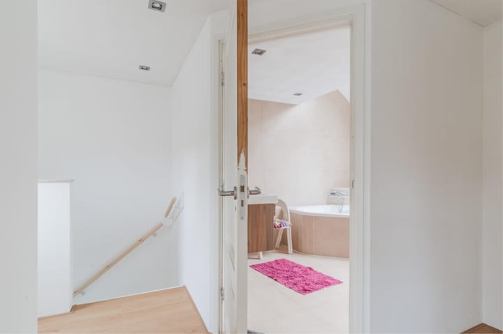 Photo 30 of Dahliastraat 10