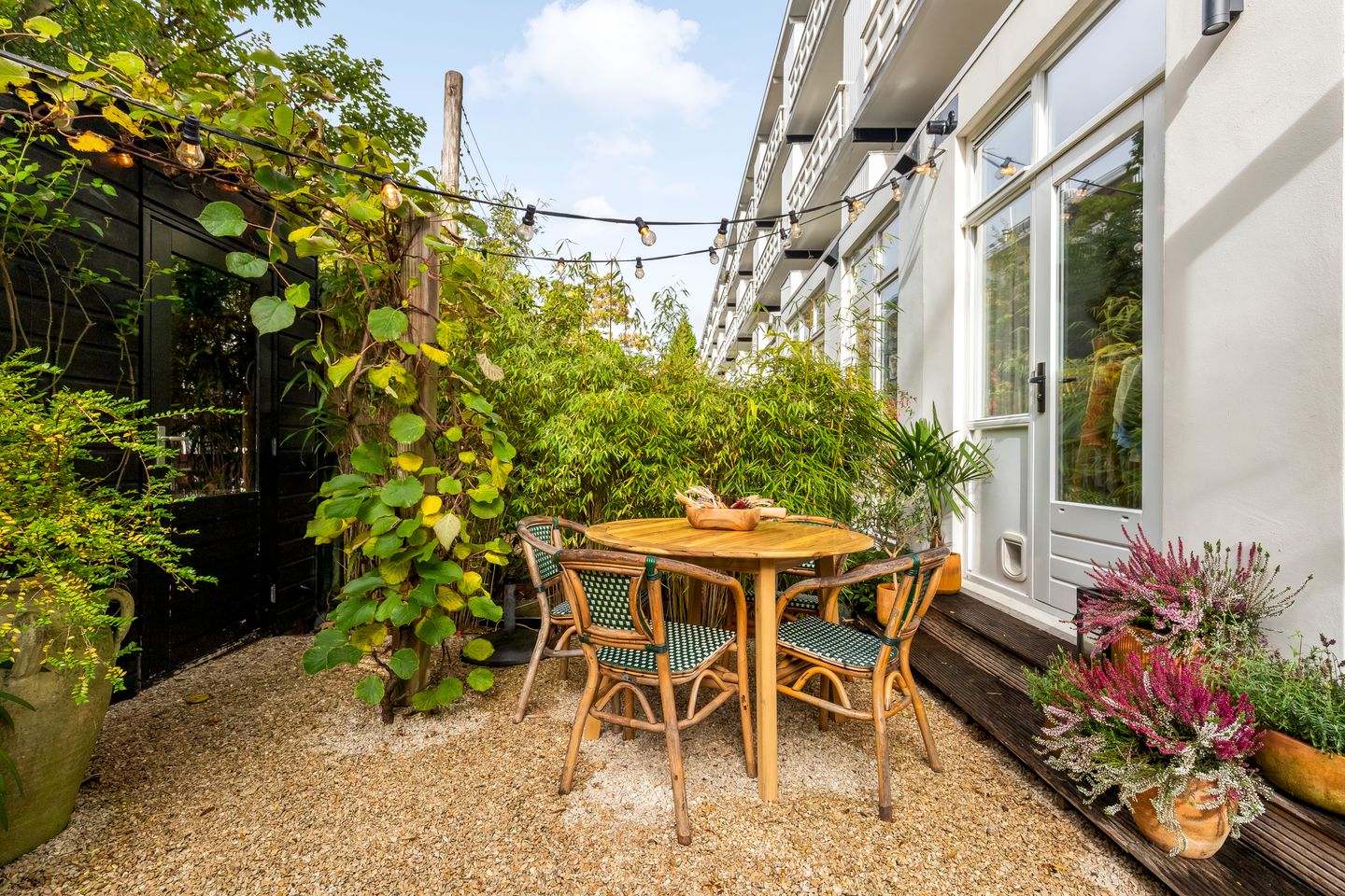 Foto 35 van Hoofdweg 349-H