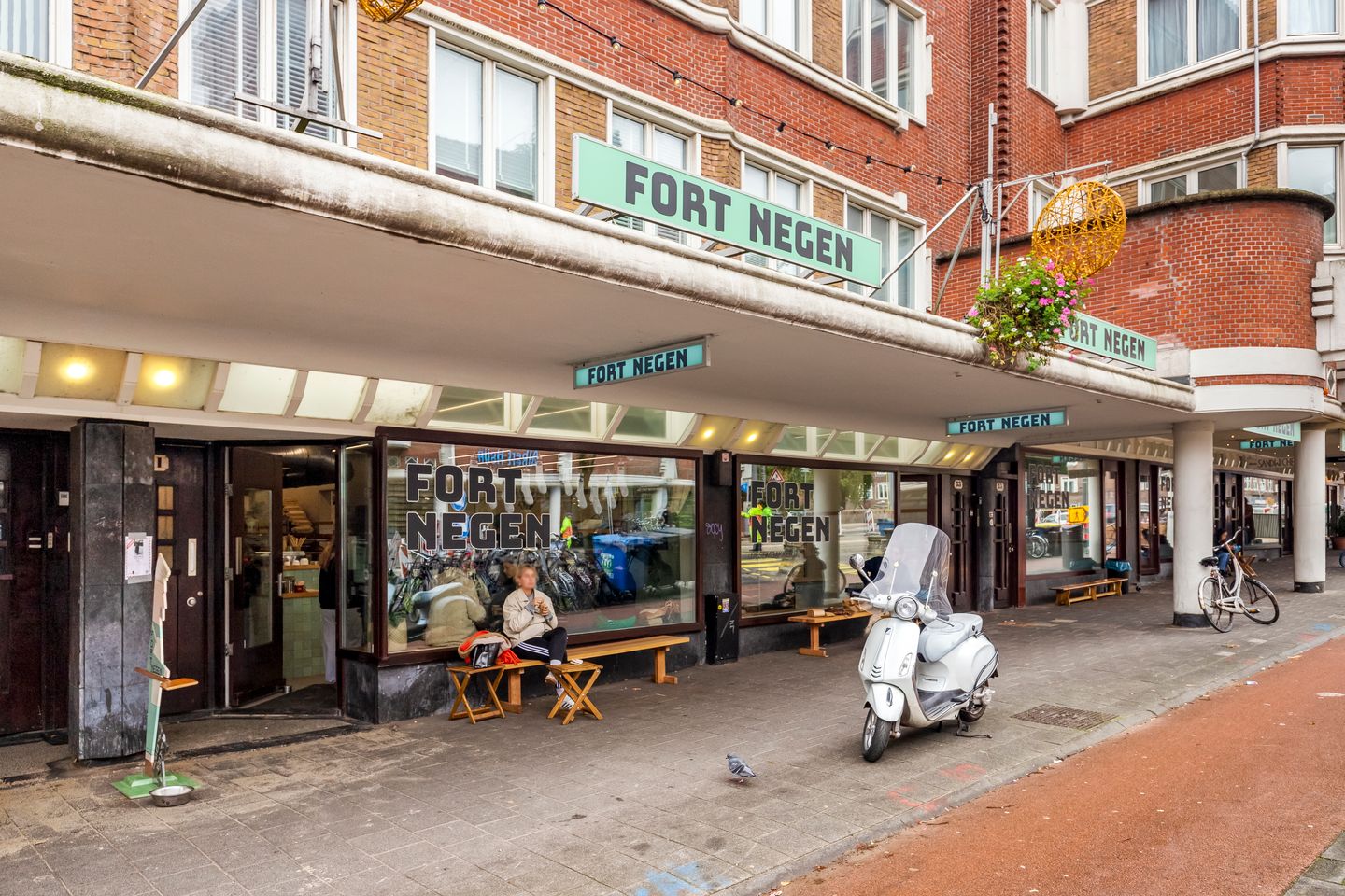 Foto 40 van Hoofdweg 349-H