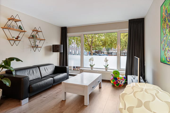 Photo 11 of Burgemeester Edo Bergsmalaan 42