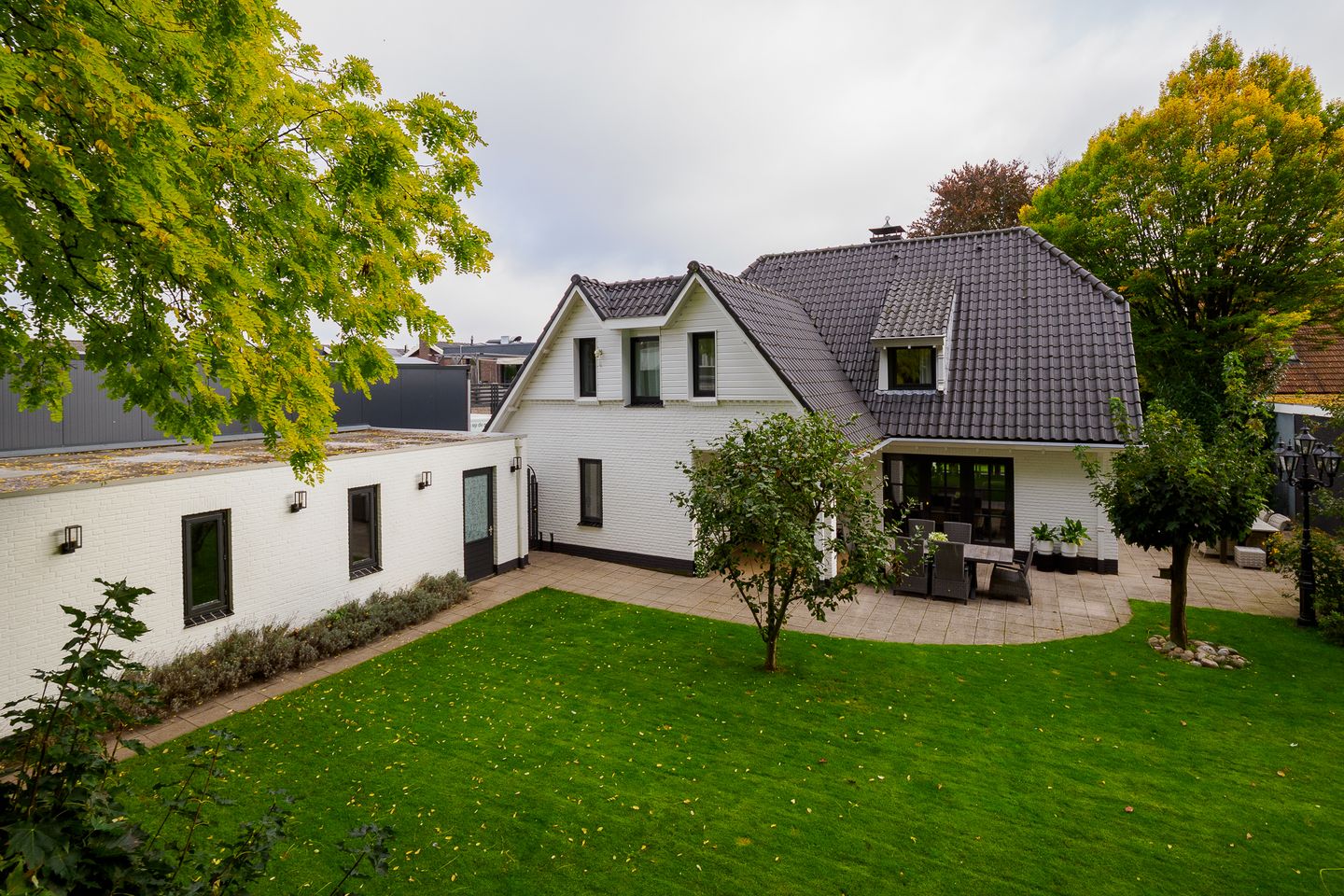 Foto 65 van Gronausestraat 64