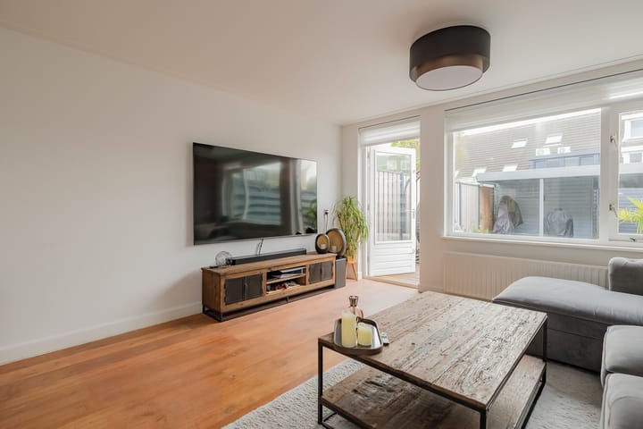 Foto 11 van Aletta Jacobsstraat 35