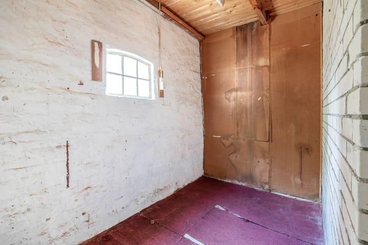 Foto 25 van Allersmaweg 6