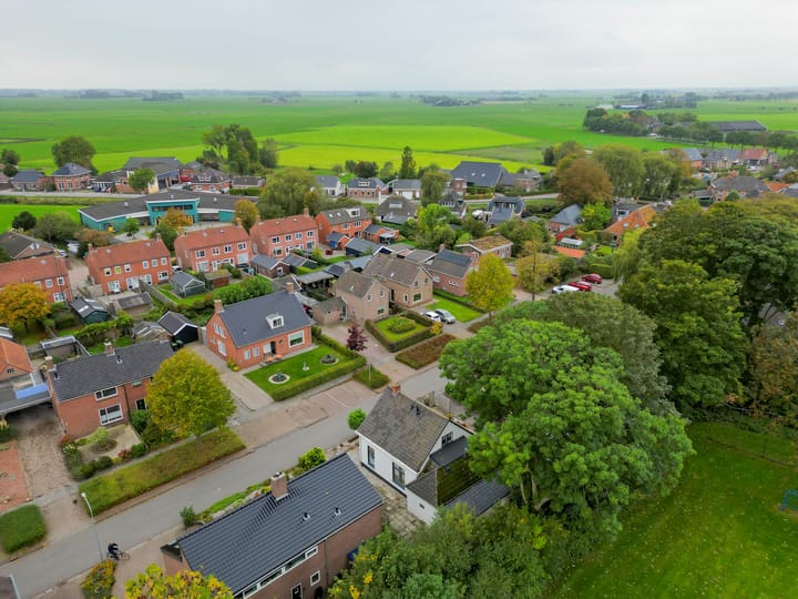 Foto 35 van Allersmaweg 6