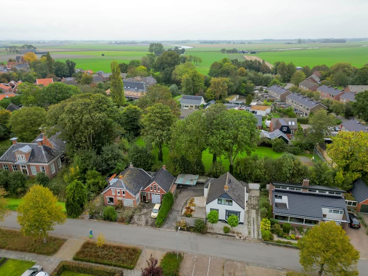 Foto 36 van Allersmaweg 6