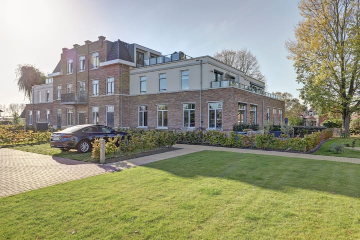 Nazareth 4-10 main image