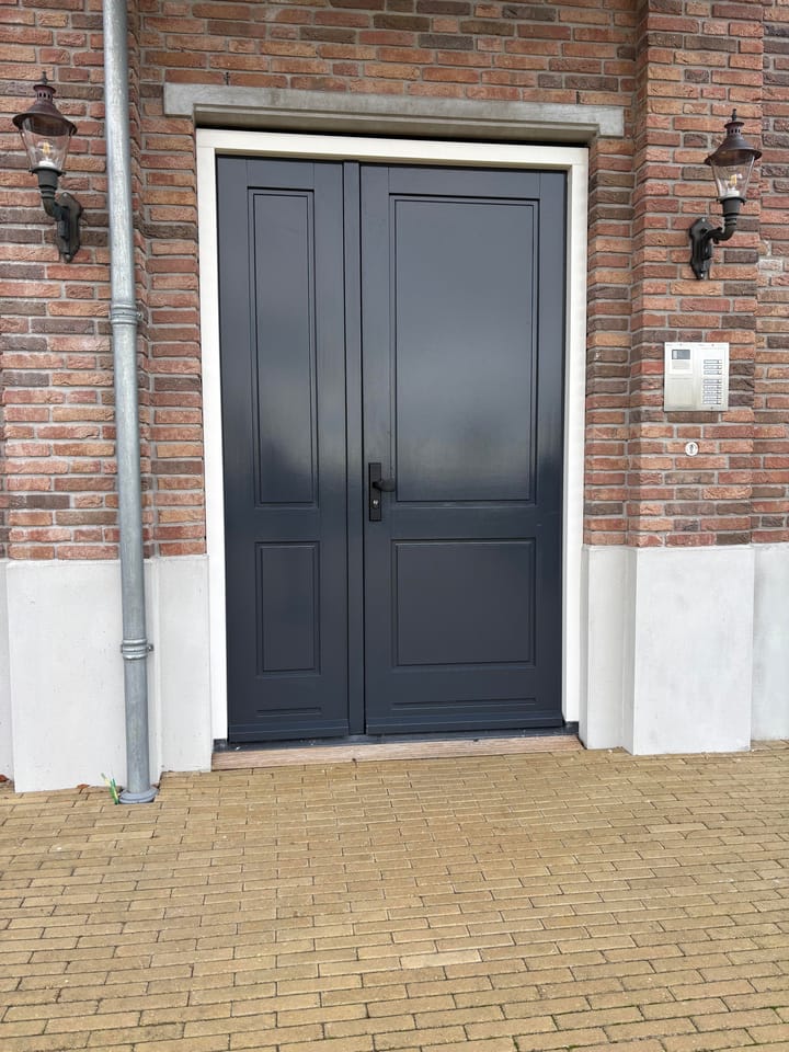 Foto 5 van Nazareth 4-10