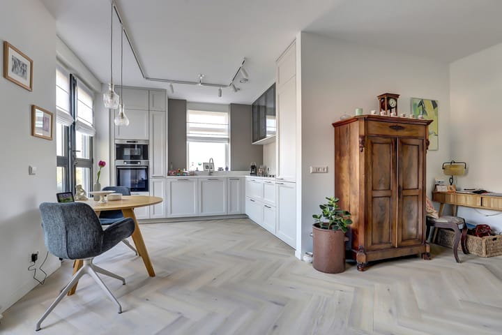 Foto 8 van Nazareth 4-10